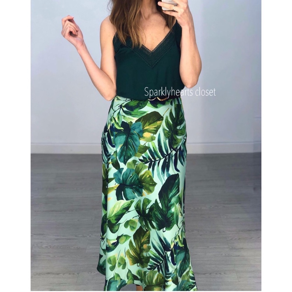 Zara Tropical Skirt - Picture 2 of 5